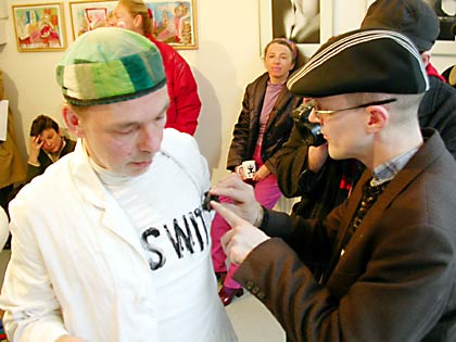 zur&uuml;ck