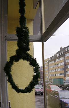 zur&uuml;ck