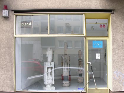 zur&uuml;ck