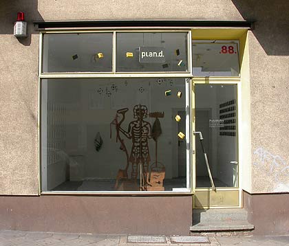 zur&uuml;ck